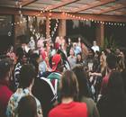 Search for professional photographers and videographers